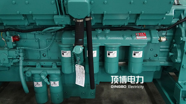 柴油發(fā)電機(jī) 柴油發(fā)電機(jī)